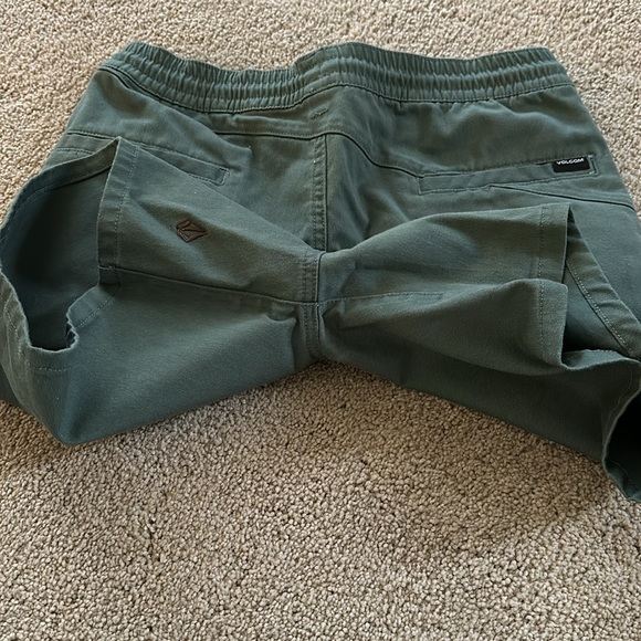 NWT Vineyard Vines LS shirt + Volcom chinos BOYS size M - 12 - Picture 9 of 9